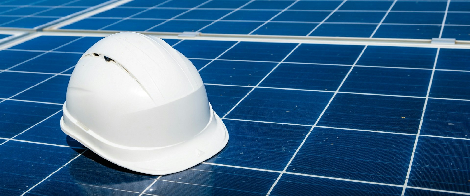 Tips For Choosing The Best Value Solar Panel Installation Company For Your Edmonton Home Civil Engineering Needs