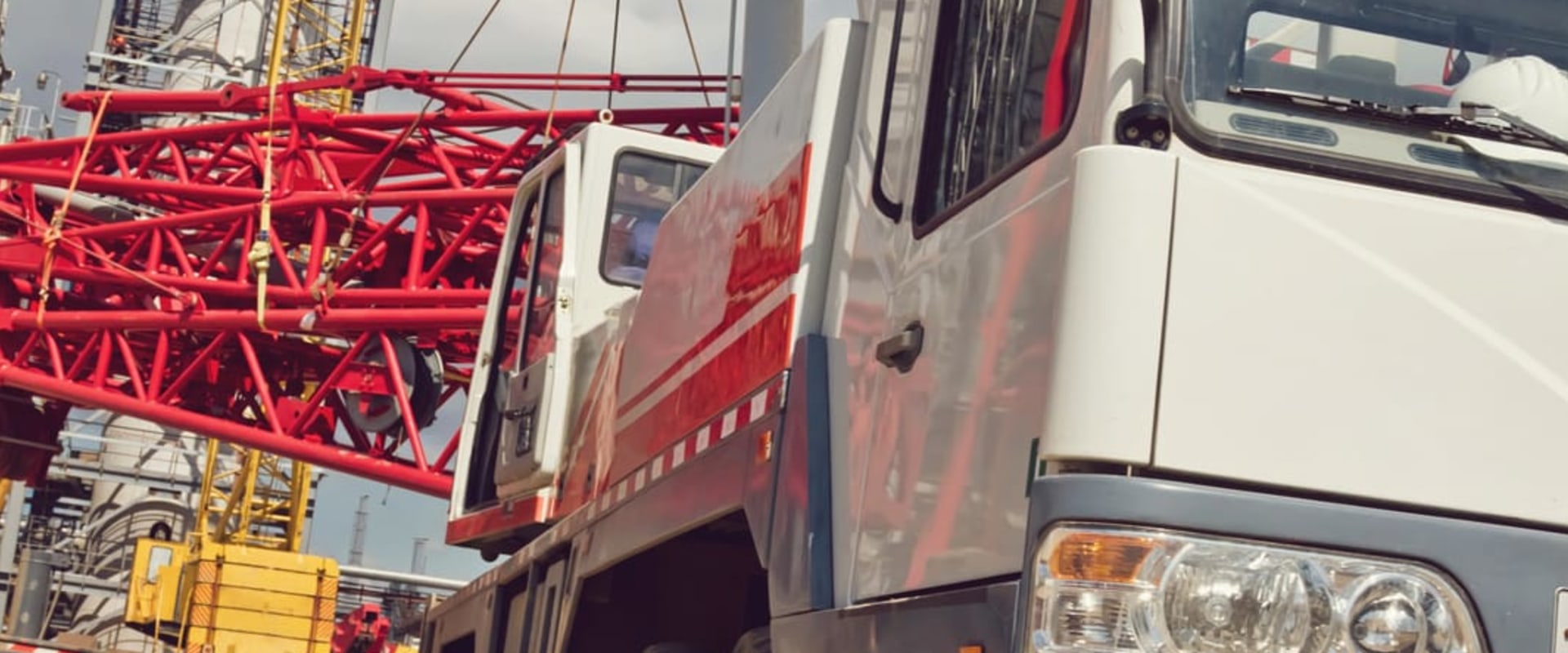 How Crane Hire Is Revolutionizing Geelong's Civil Engineering Sector
