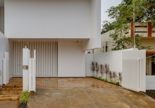 Can Civil Engineers Work on Houses?